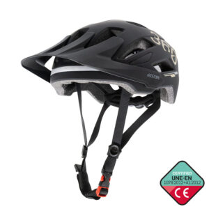 Casco CP04 negro con intermitente